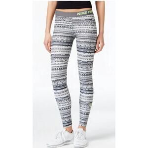 Nike Pro Striped 8 Bit Fair Isle Black/White Workout Tights Women Sz S 683717